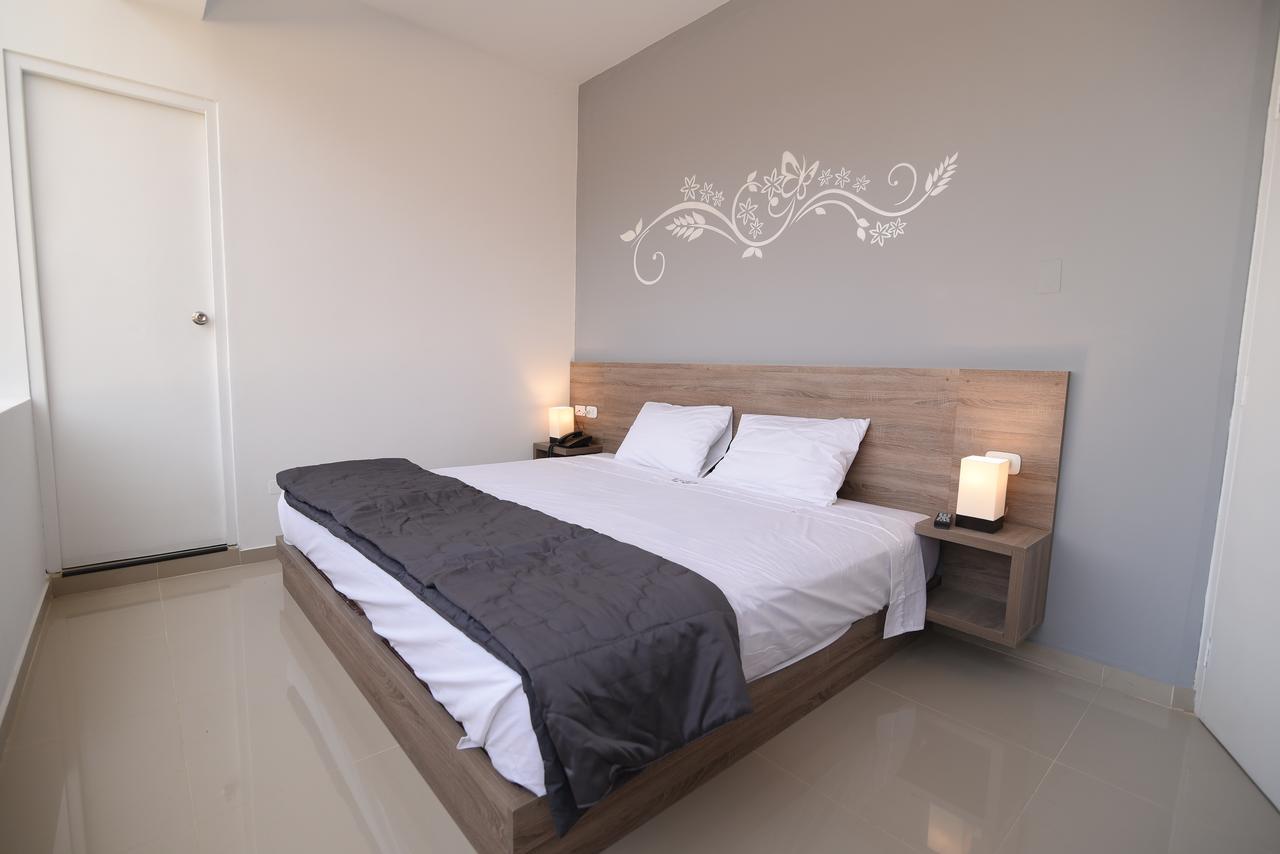Escala Urban Hotel Чиклайо Экстерьер фото